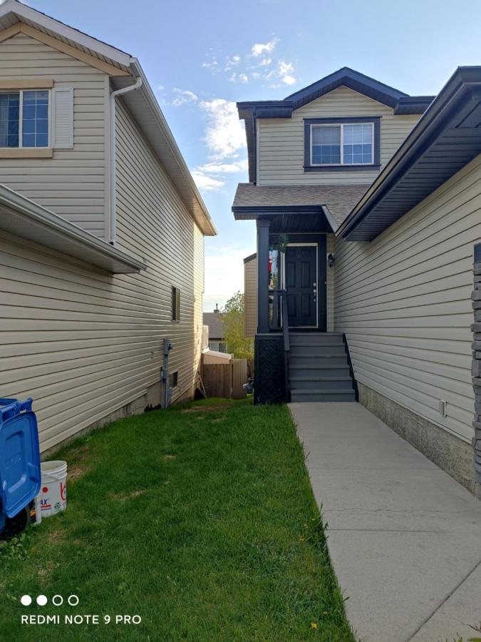 Lovely Home YYC Esterno foto