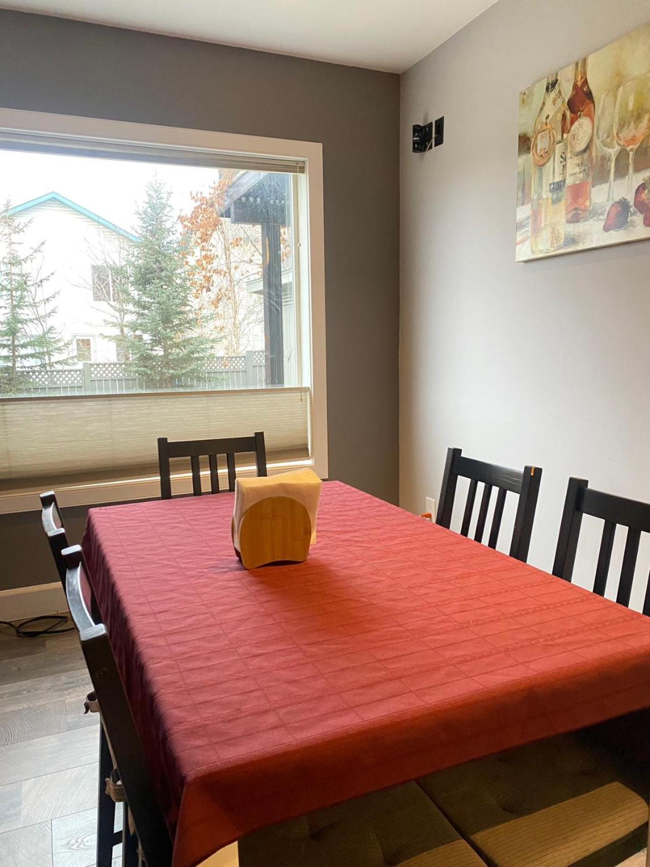 Lovely Home YYC Esterno foto